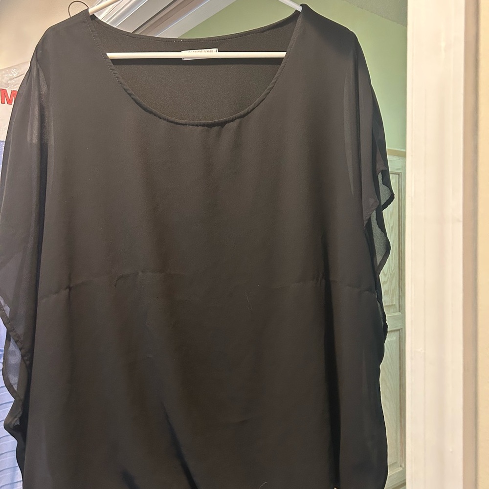 In’Voland Elegant Black Women's Top